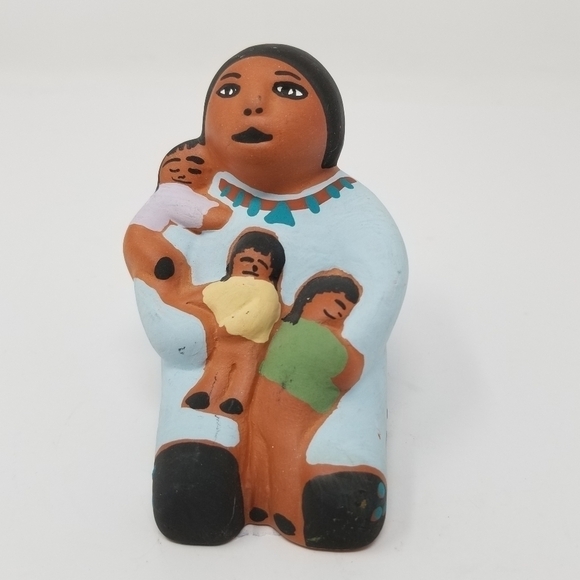 Acoma Storyteller Doll Three Children Native American Pottery Figurine Signed - Picture 16 of 16